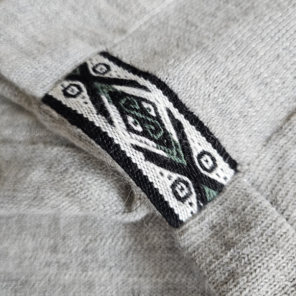 *Flawed* Paka Apparel Hoodie Unisex Size XS - Picture 8 of 10